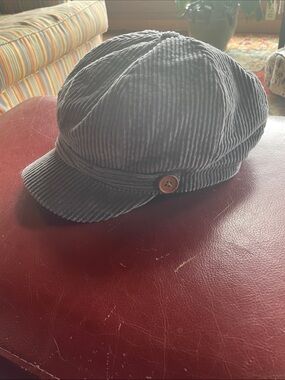 Women’s Gray Corduroy Newsboy Cap in Dark Gray, OS